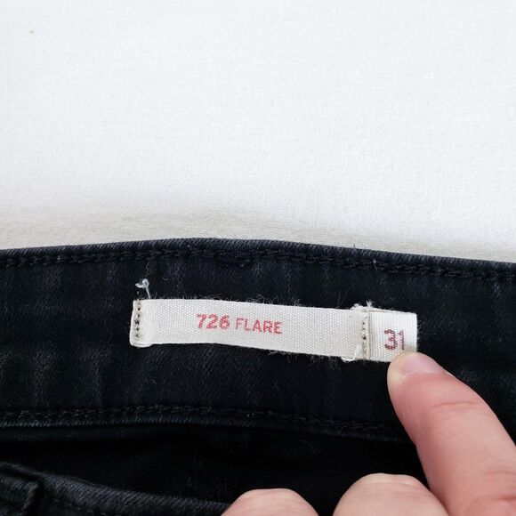 Levi's Womens 726 Flare Jeans Black Size 31 Dark Academia Dark Bohemian Rocker - Picture 8 of 12